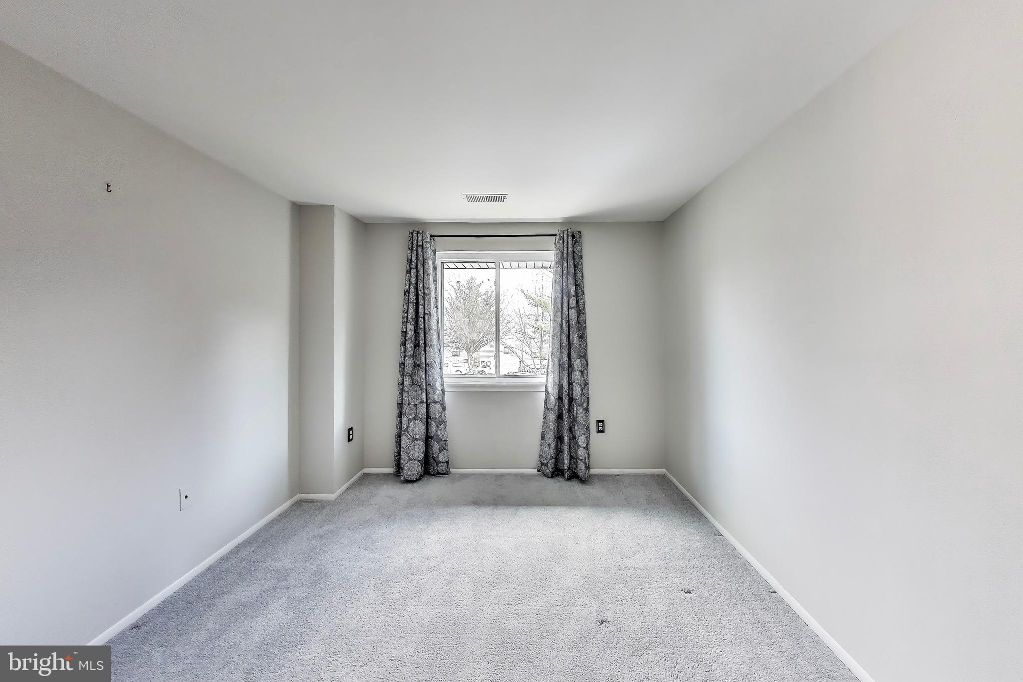 STONERIDGE - Residential Lease