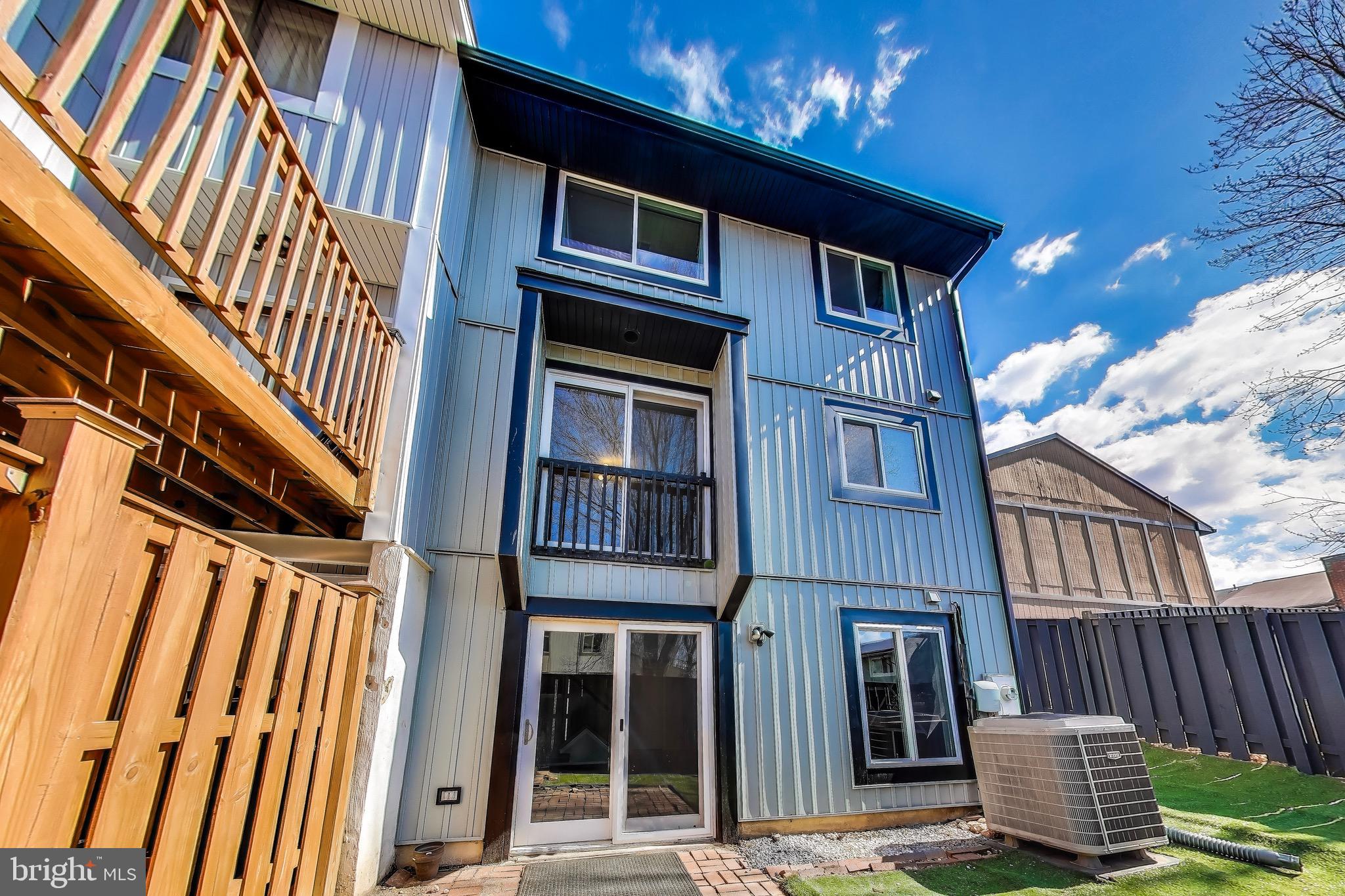 STONERIDGE - Residential Lease