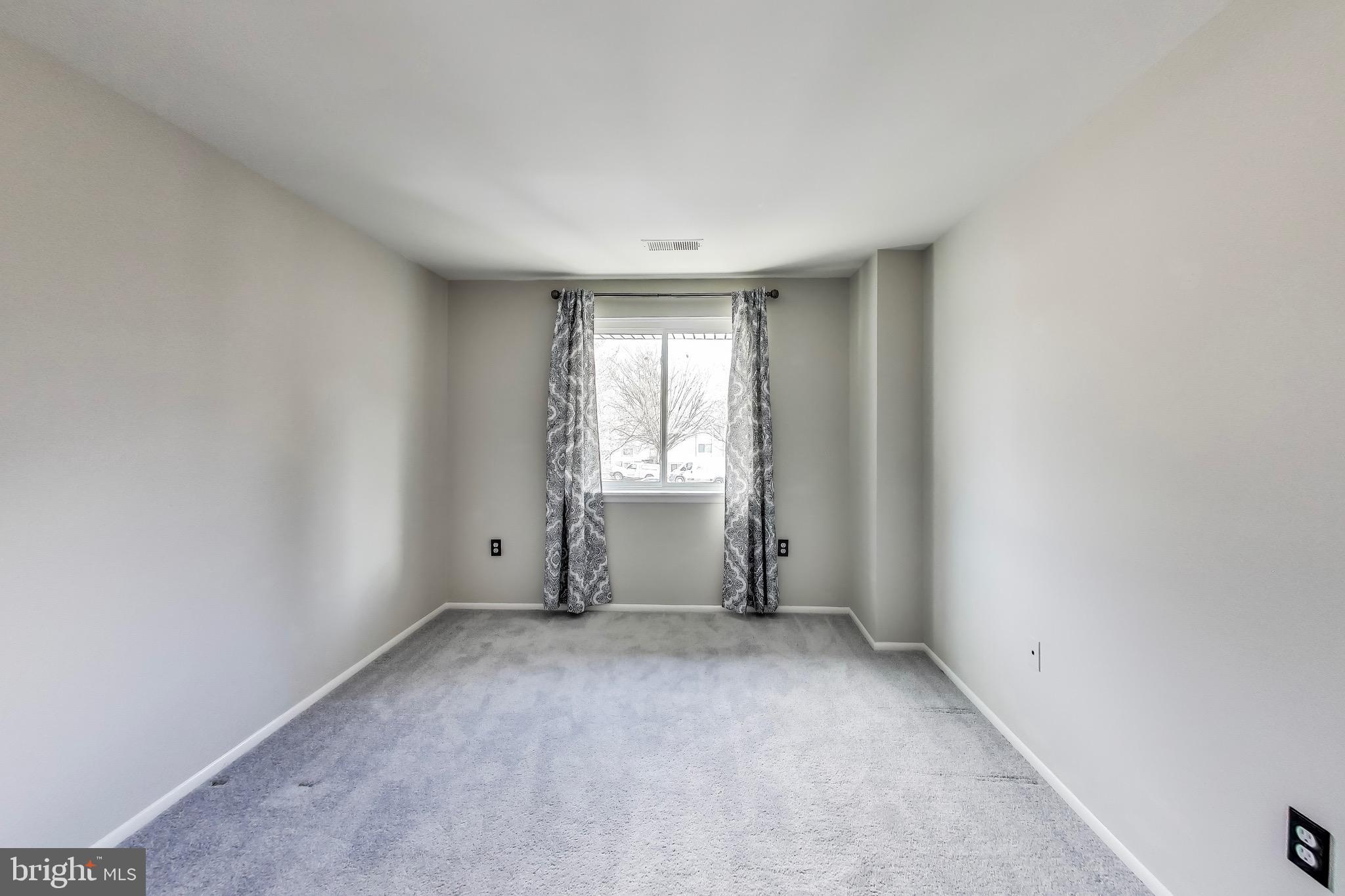 STONERIDGE - Residential Lease