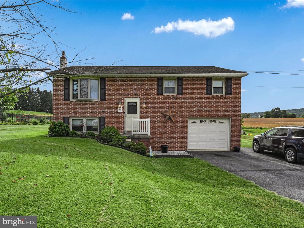 Photo of 314 Reinholds Road, Denver, PA 17517 (MLS # PALA2057190)