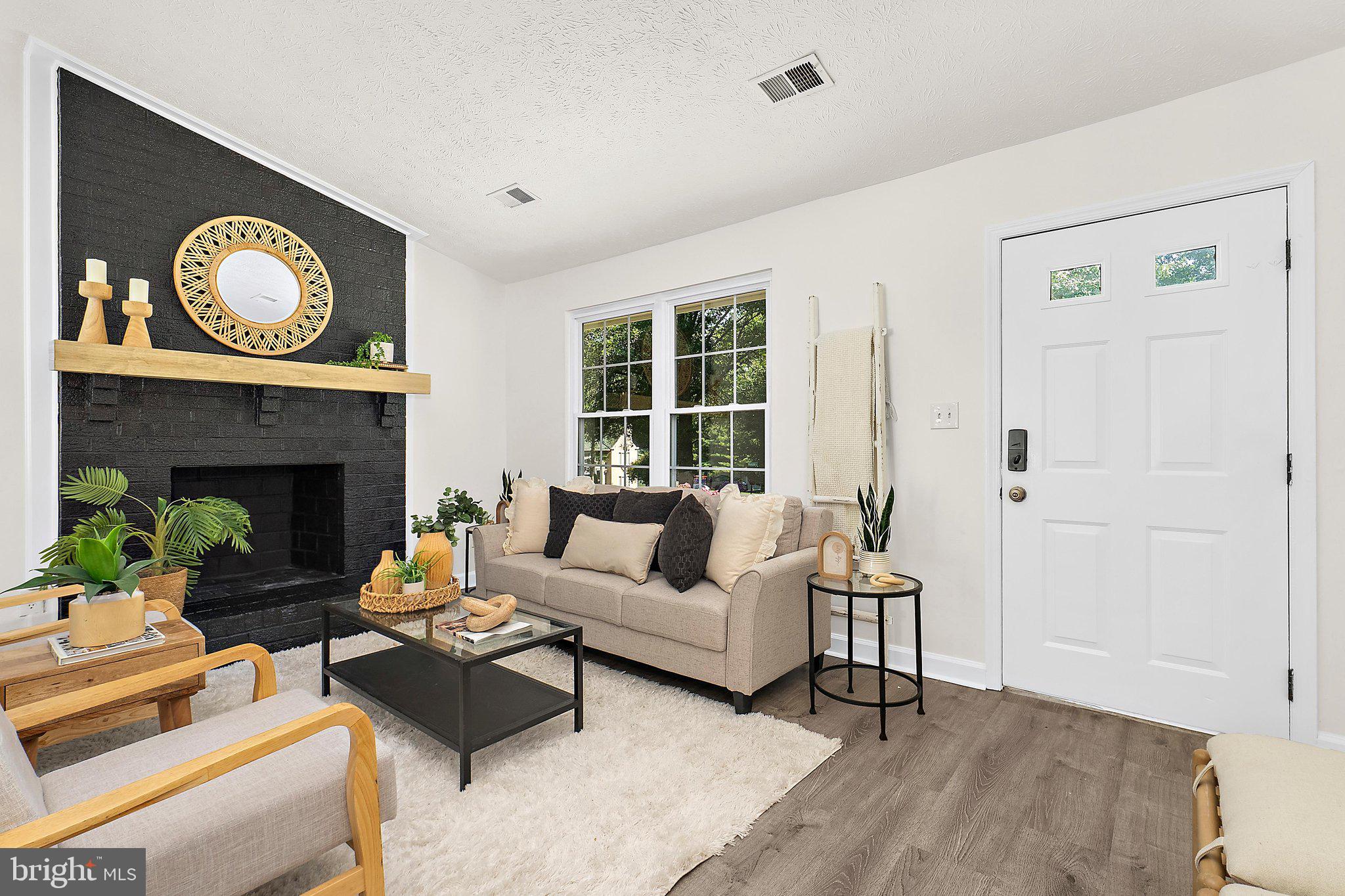 1517 WYNCOTE CIRCLE