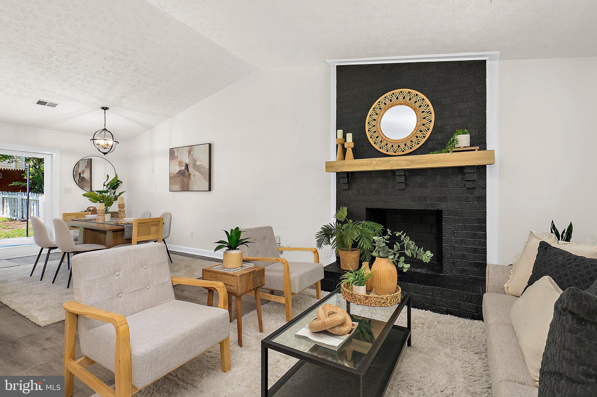 1517 WYNCOTE CIRCLE