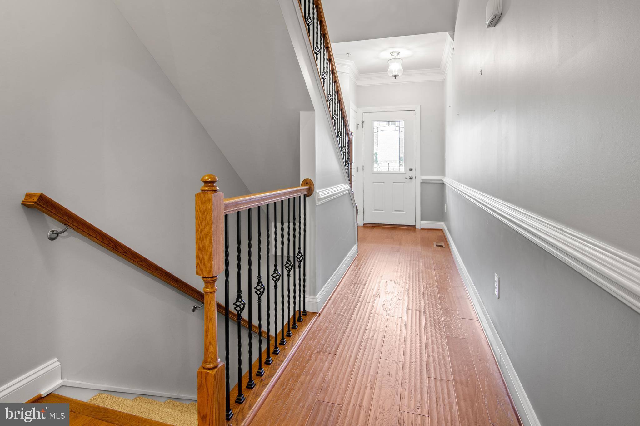 STONELEIGH SUMMIT - Residential