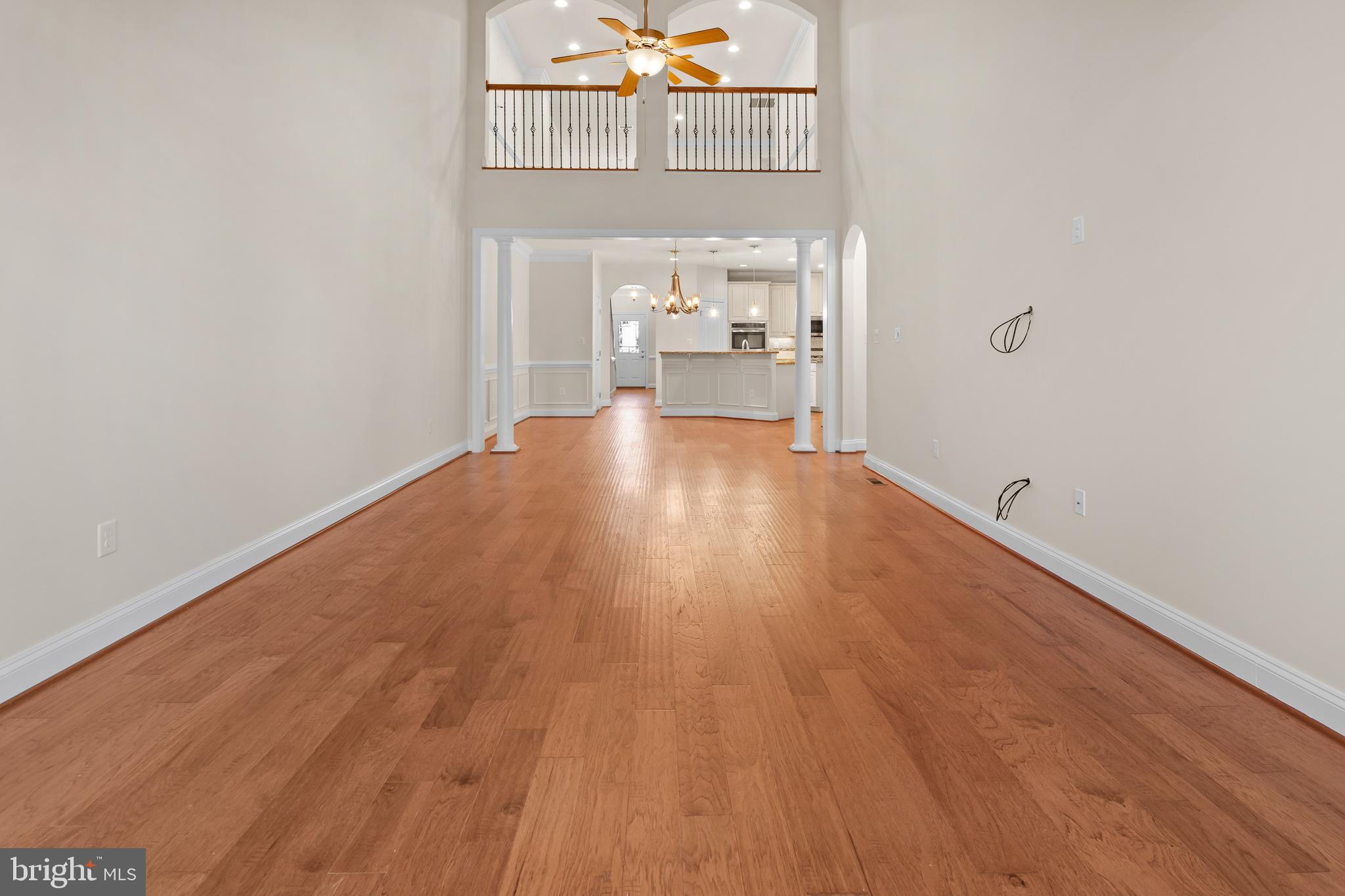 STONELEIGH SUMMIT - Residential