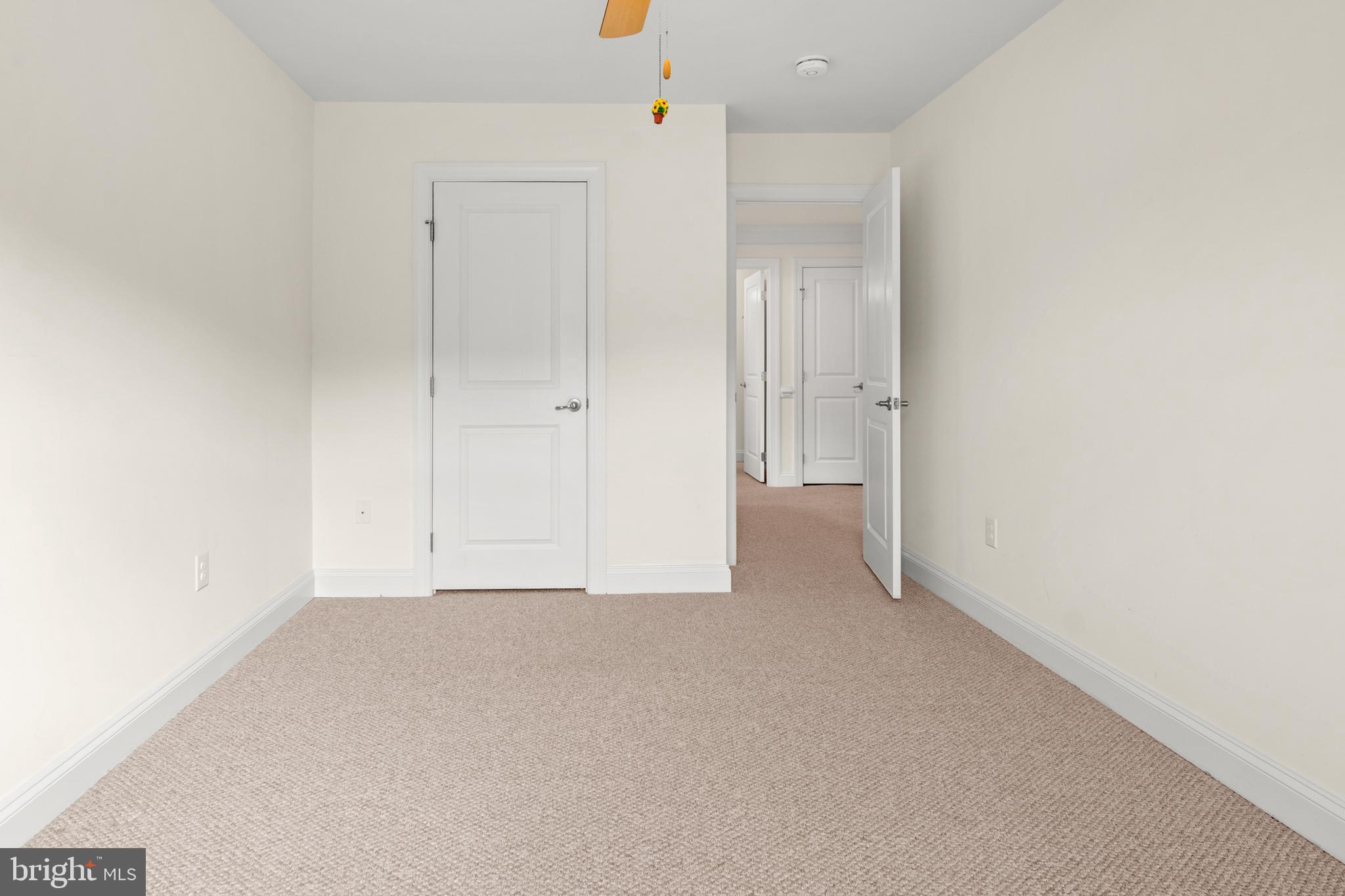 STONELEIGH SUMMIT - Residential