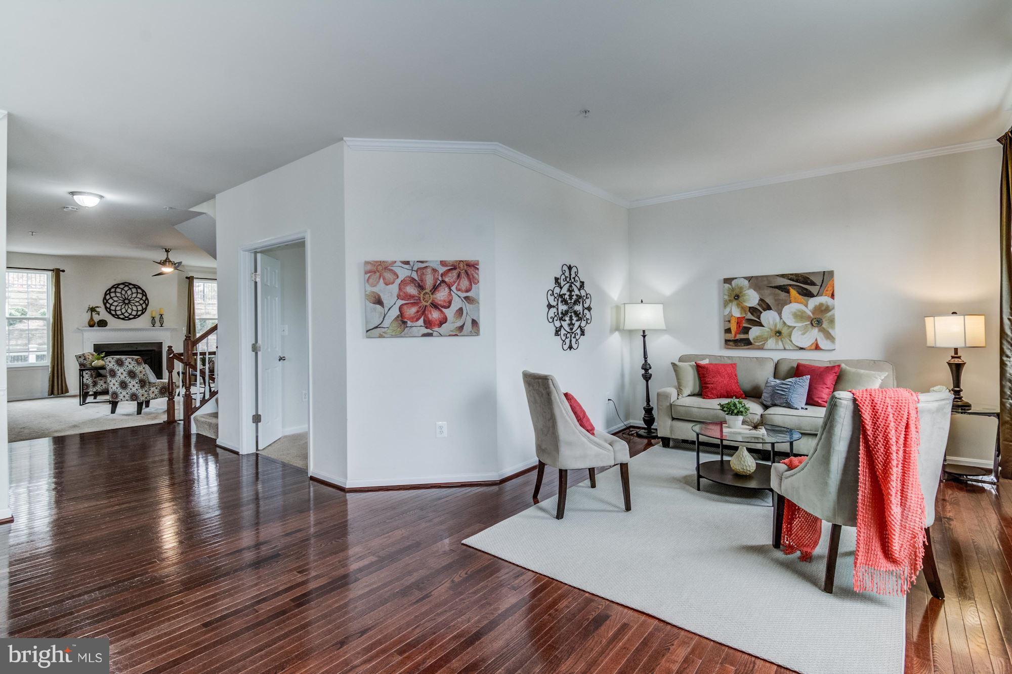 EAGLES POINTE - Residential