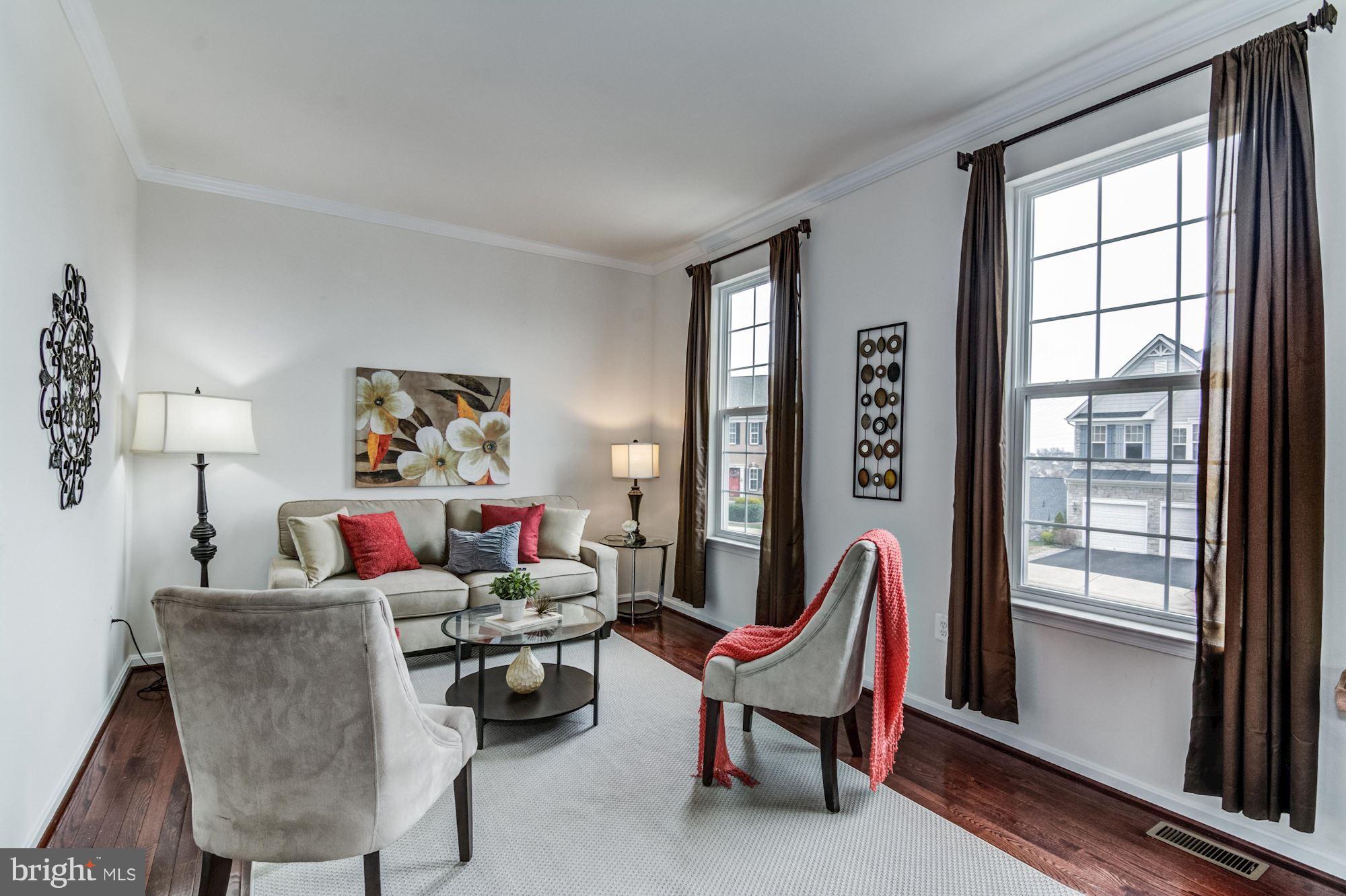 EAGLES POINTE - Residential