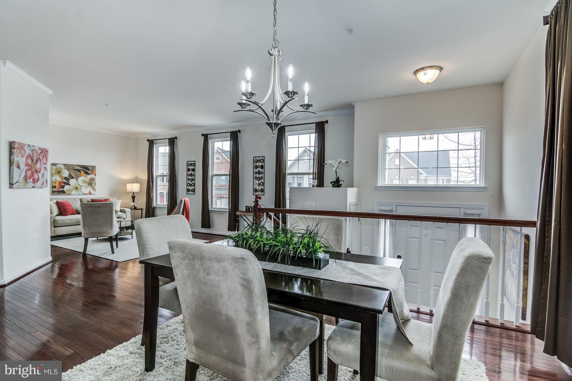 EAGLES POINTE - Residential