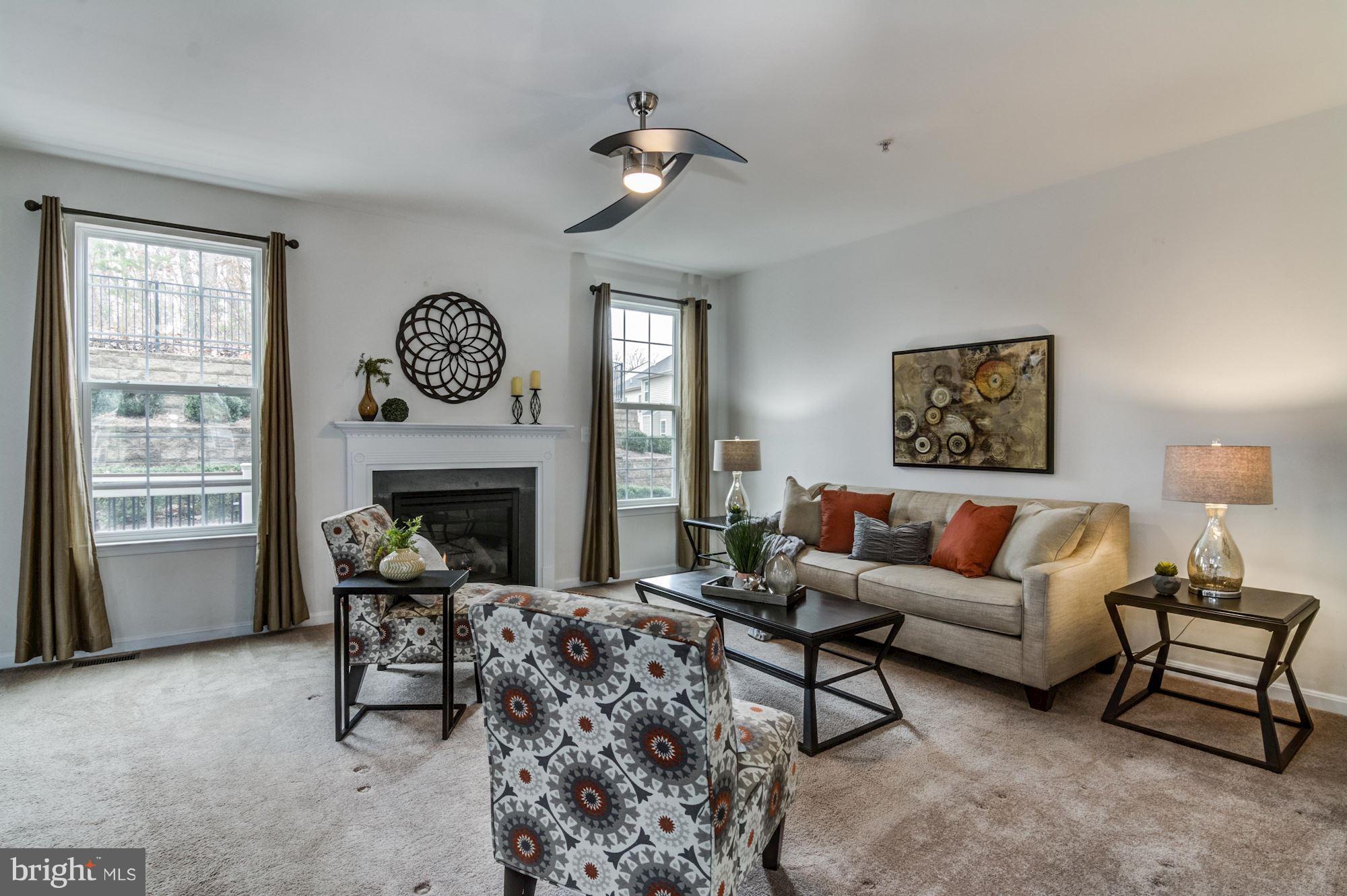 EAGLES POINTE - Residential