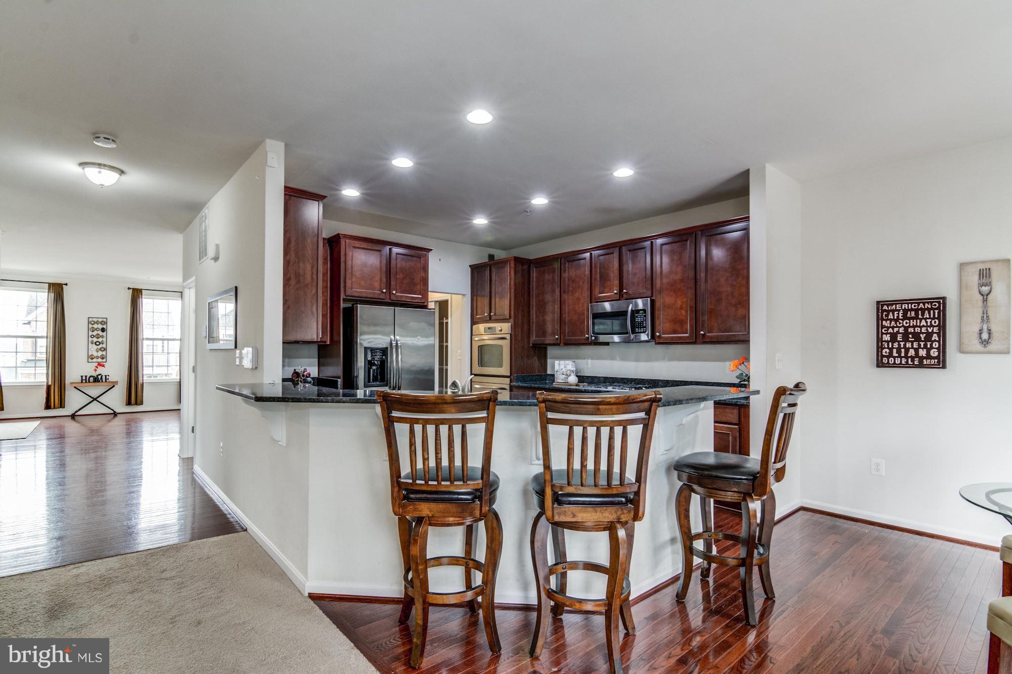 EAGLES POINTE - Residential