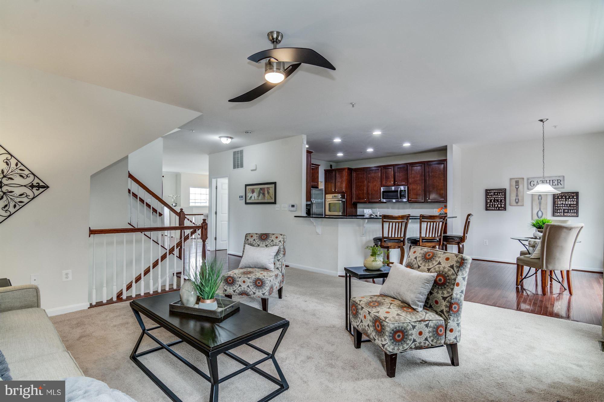 EAGLES POINTE - Residential