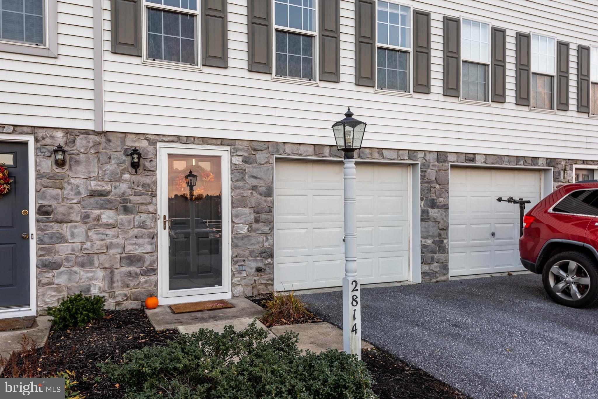 HEARTHRIDGE - Residential