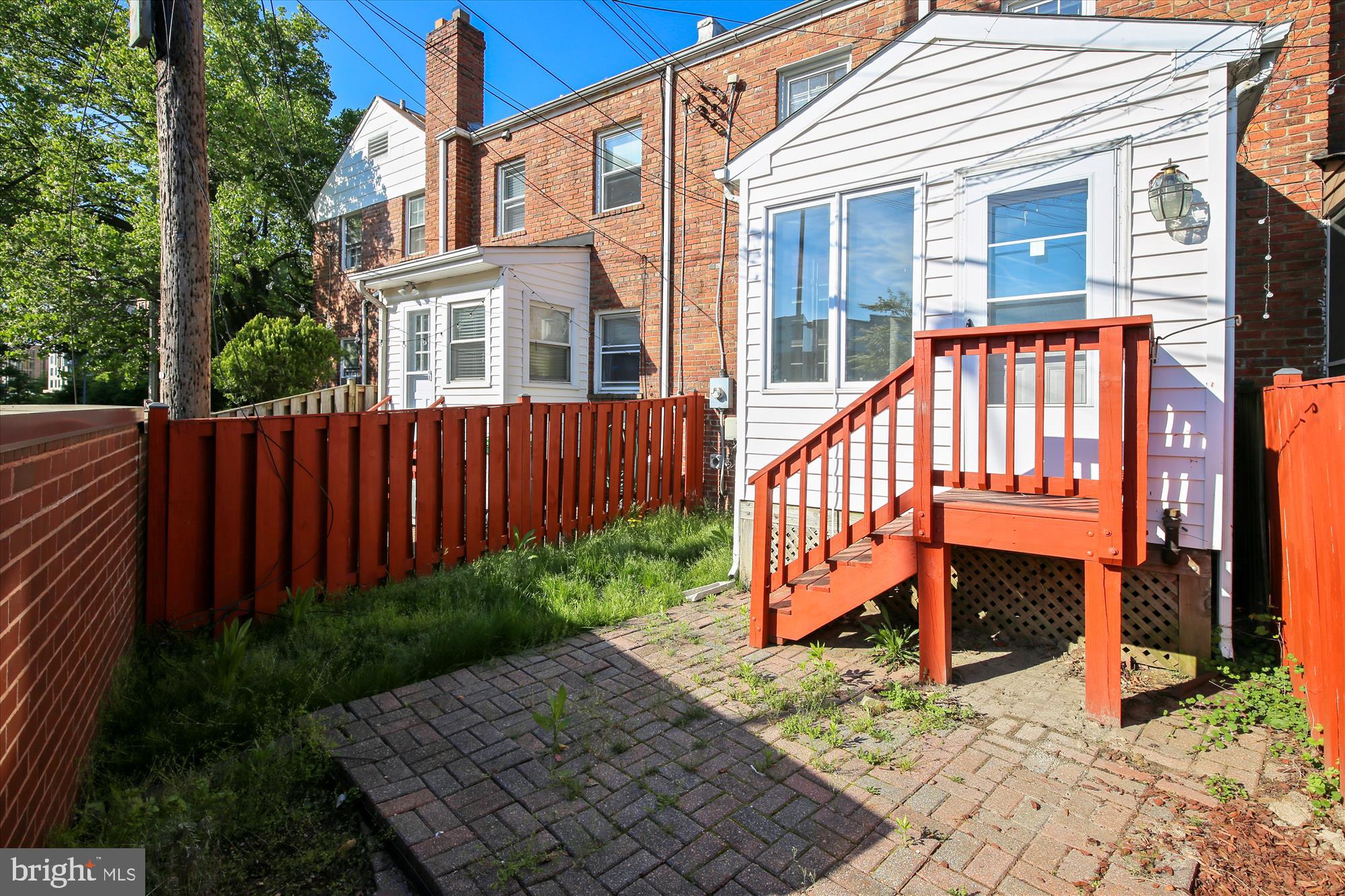 VIRGINIA SQUARE - Residential Lease