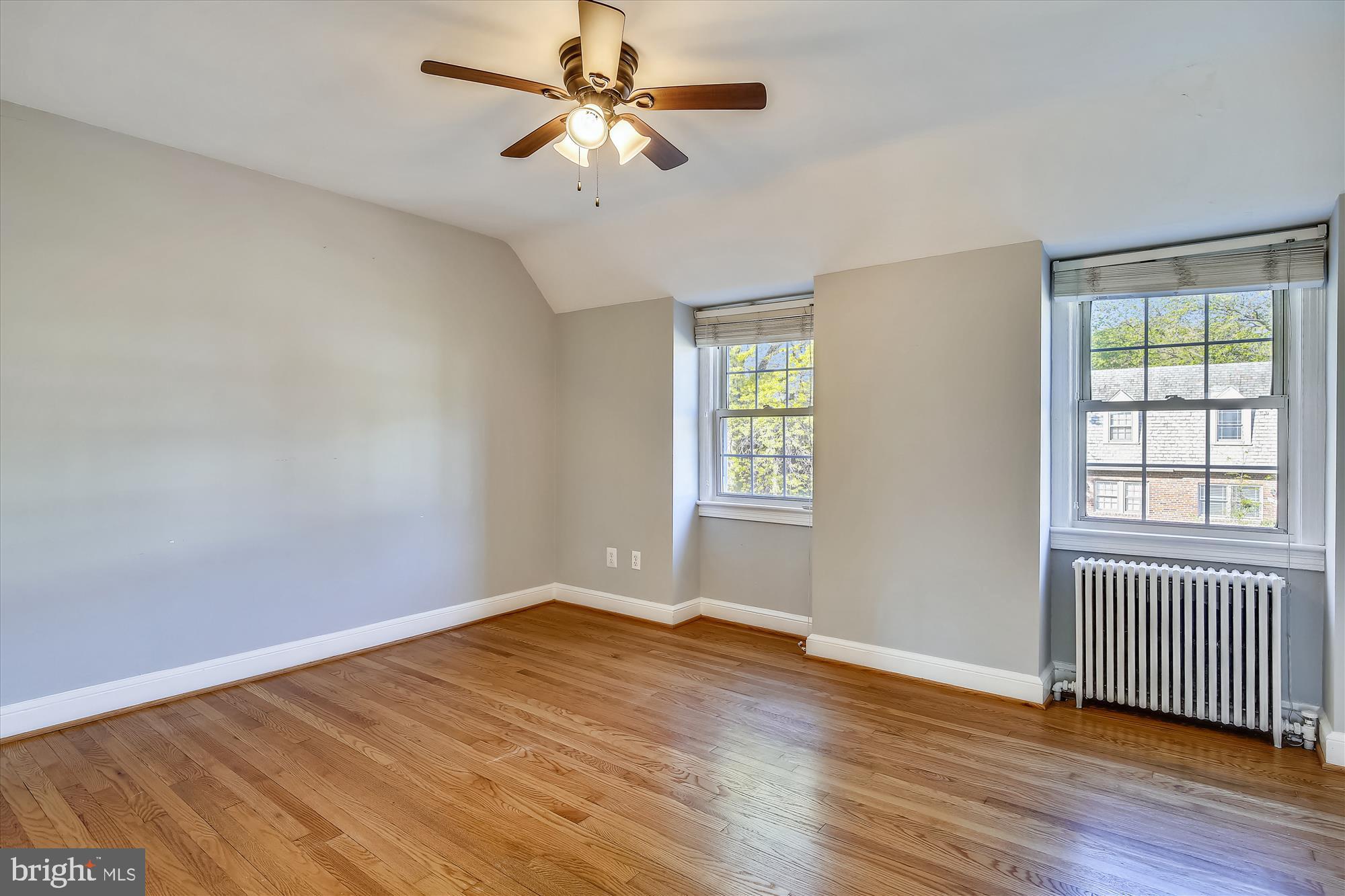 VIRGINIA SQUARE - Residential Lease