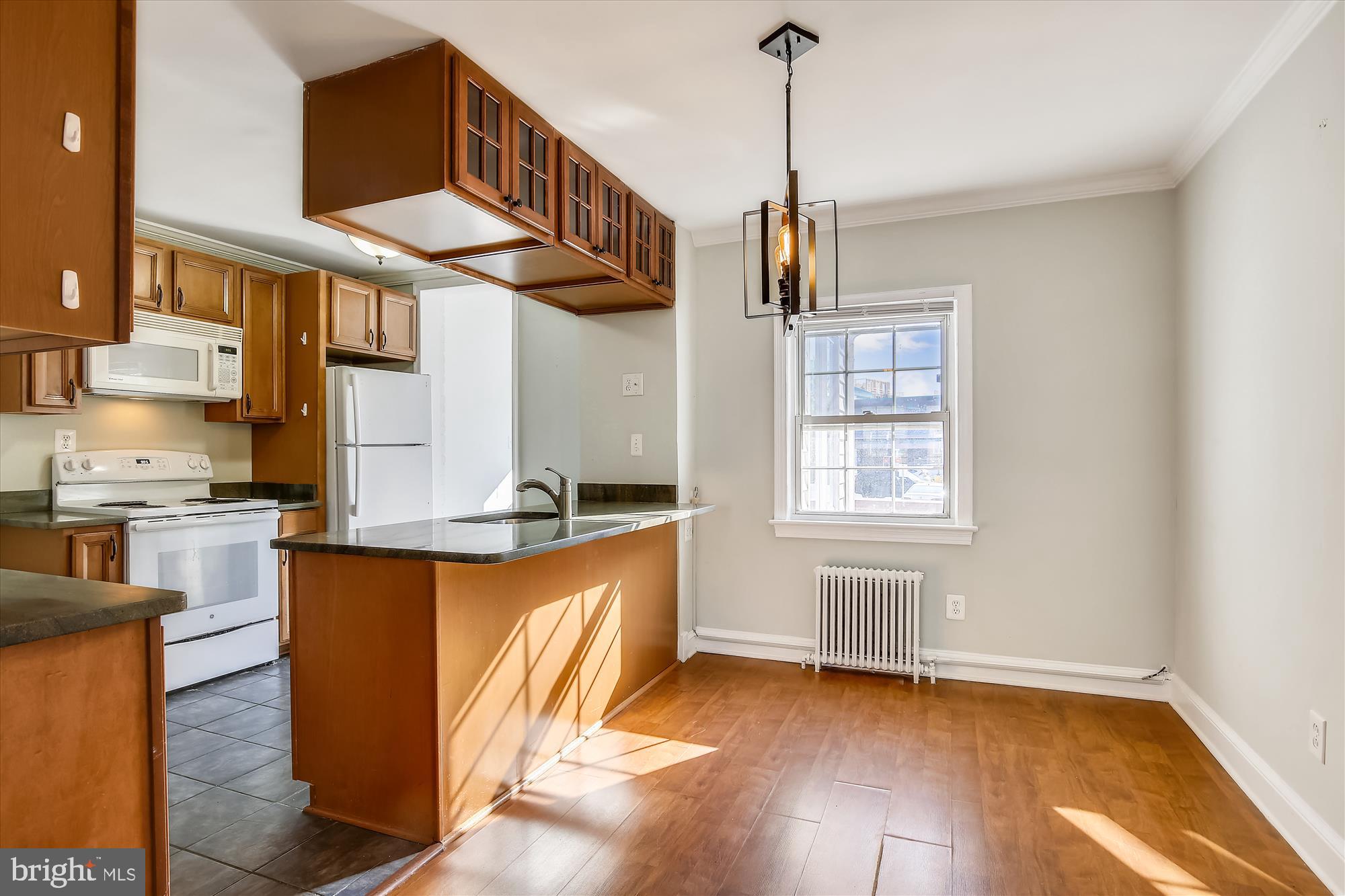 VIRGINIA SQUARE - Residential Lease