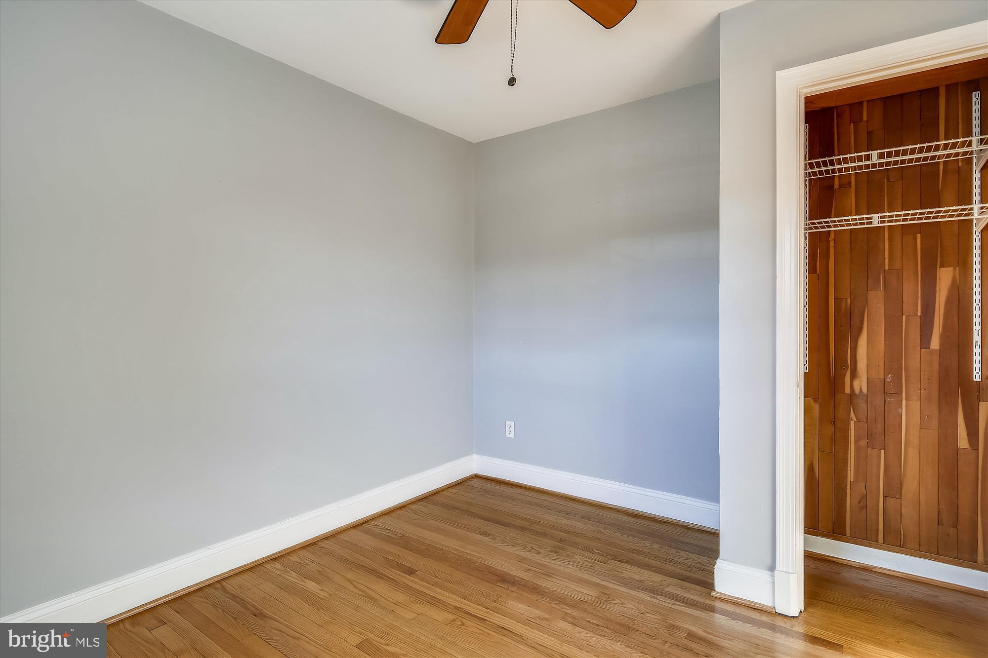 VIRGINIA SQUARE - Residential Lease