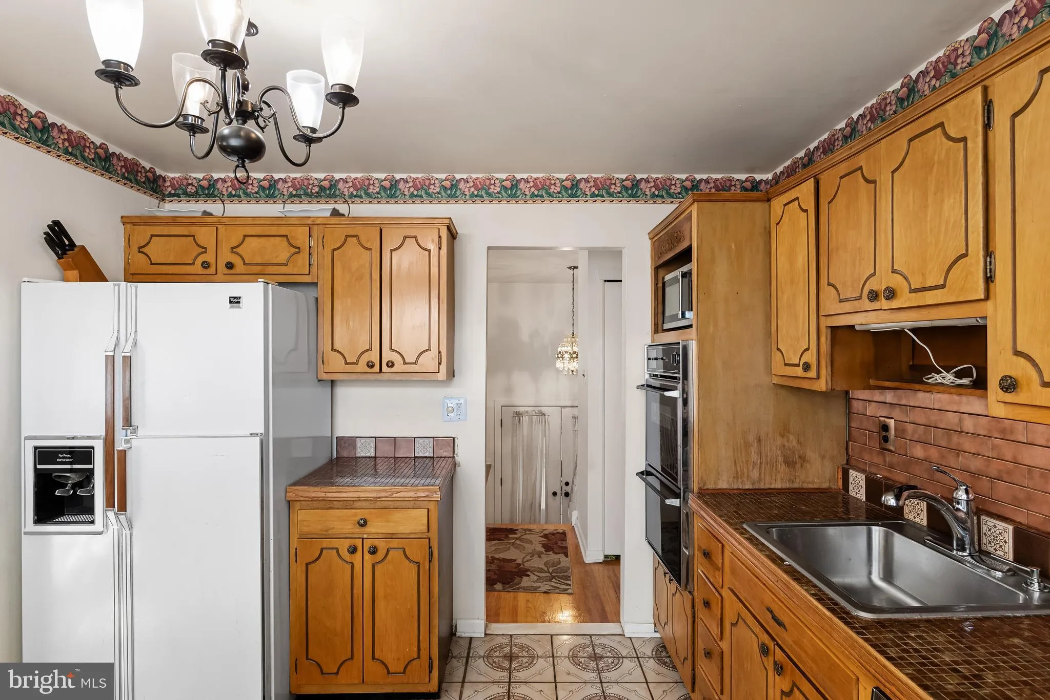 Mount Laurel, New Jersey 08054, United States, 4 Bedrooms Bedrooms, ,2 BathroomsBathrooms,Residential,Pending,36275