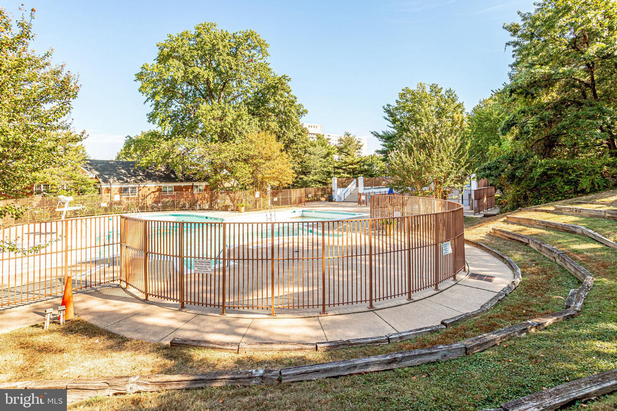 PARKFAIRFAX - Residential