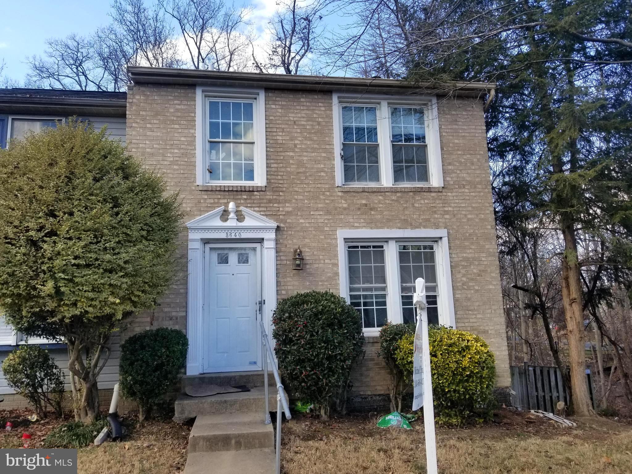 PORT O DUMFRIES - Residential Lease