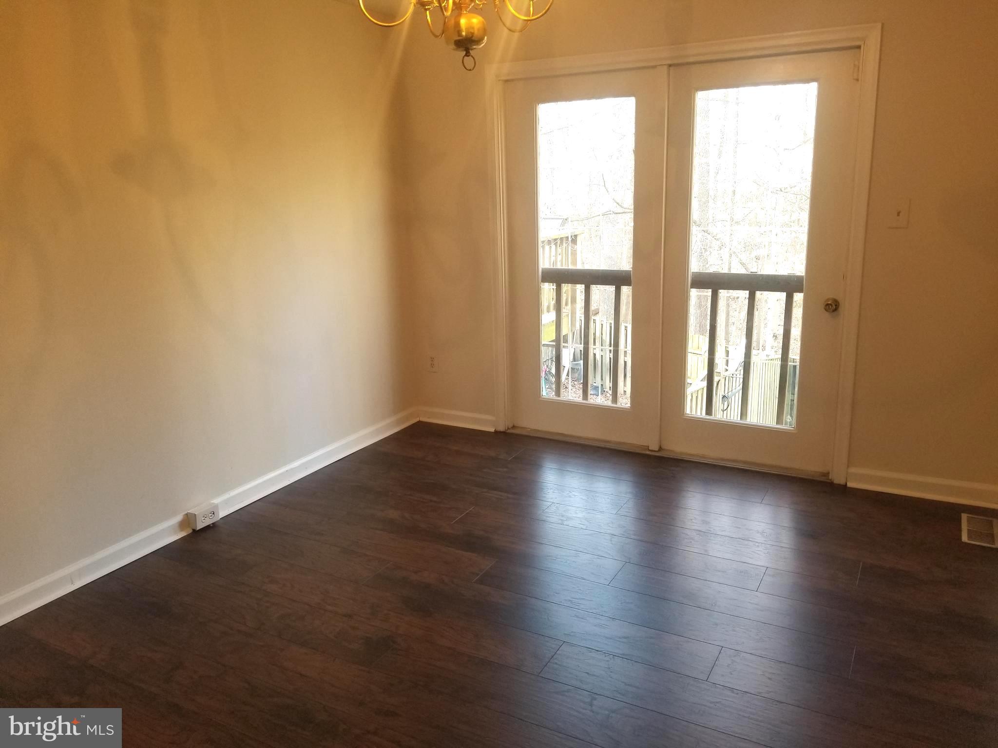 PORT O DUMFRIES - Residential Lease