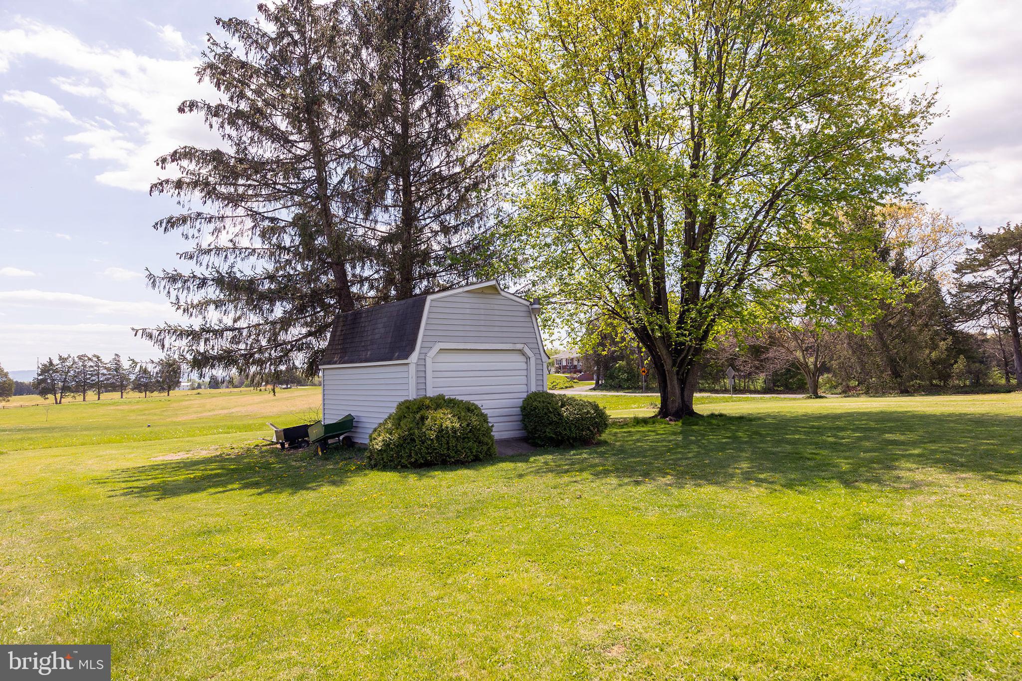 LONE OAK - Residential
