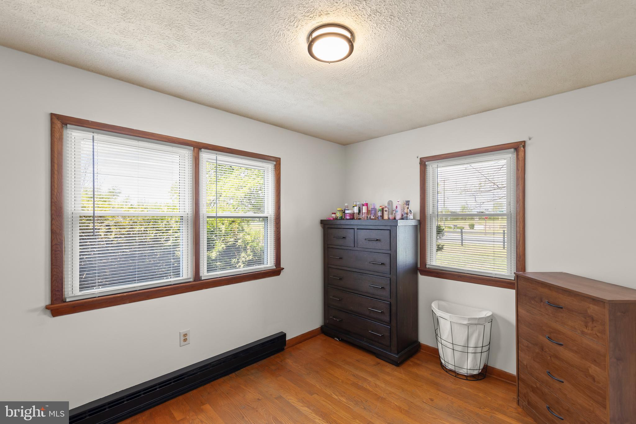 LONE OAK - Residential