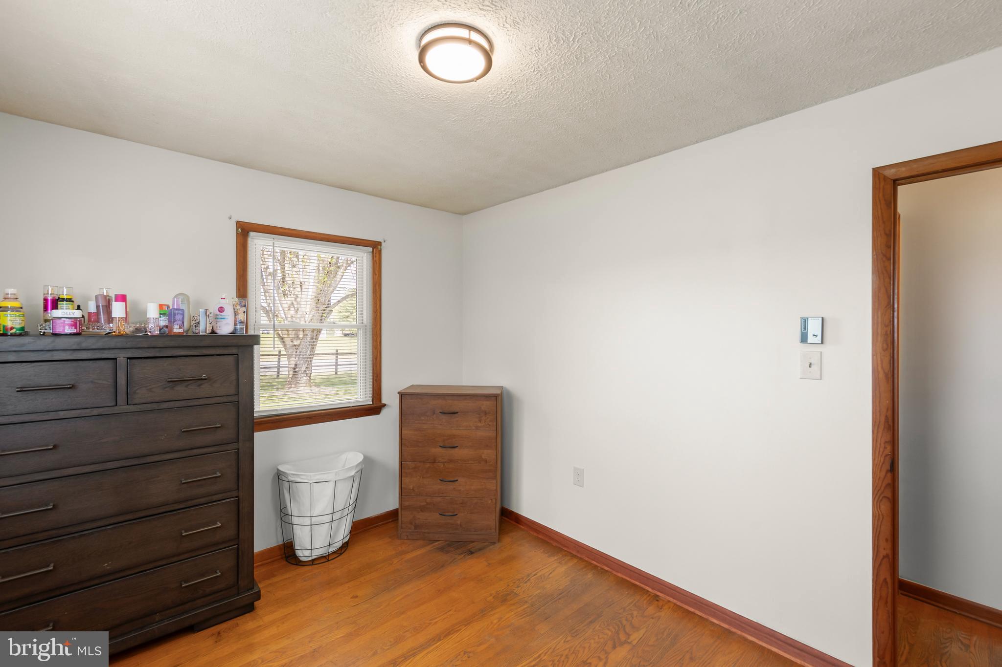 LONE OAK - Residential