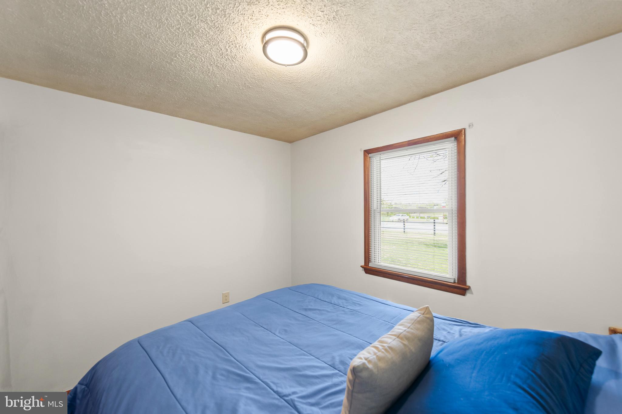 LONE OAK - Residential