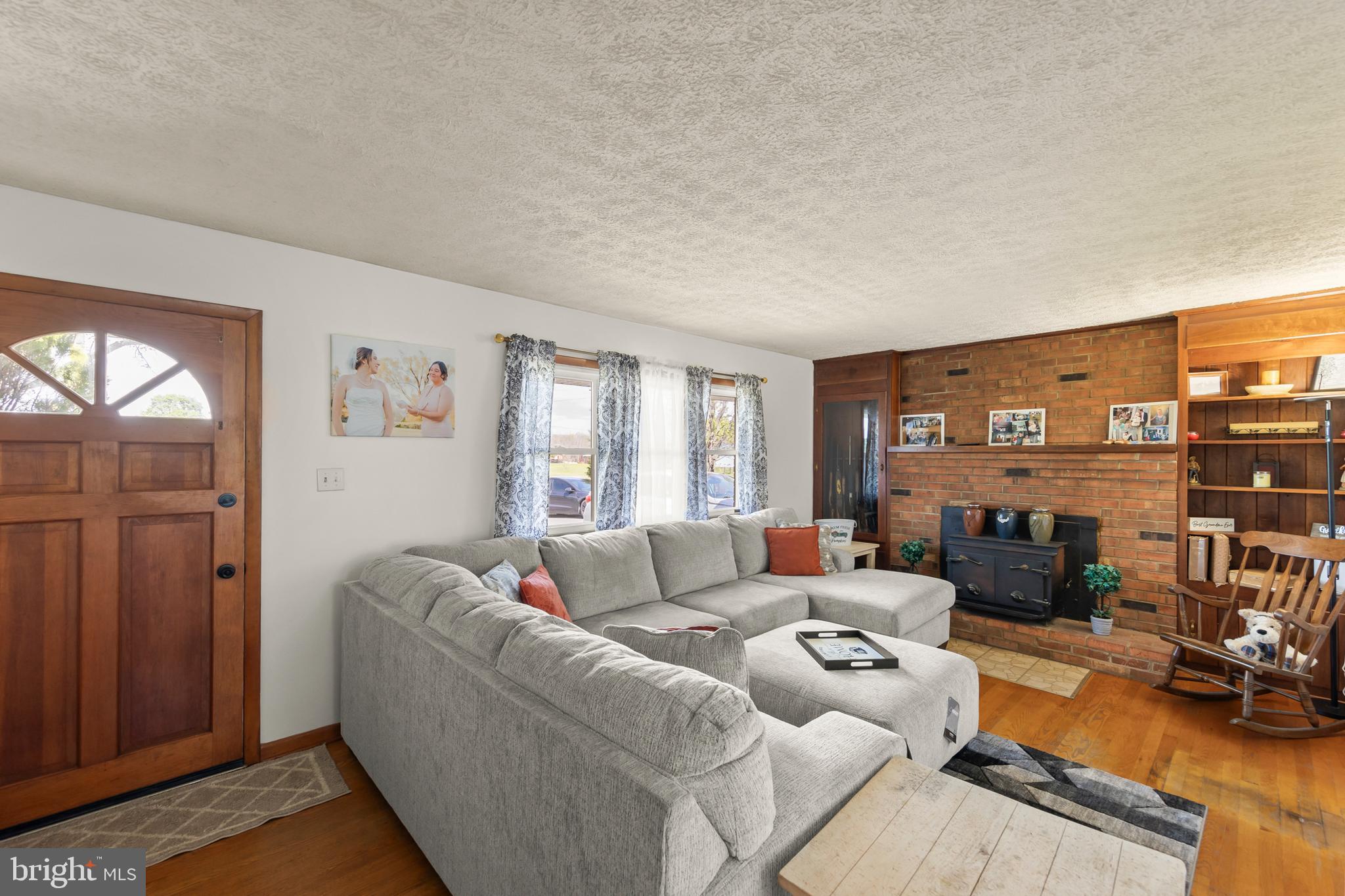 LONE OAK - Residential