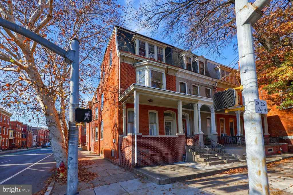 Photo of 302 N Lime Street, Lancaster, PA 17602 (MLS # PALA2044398)