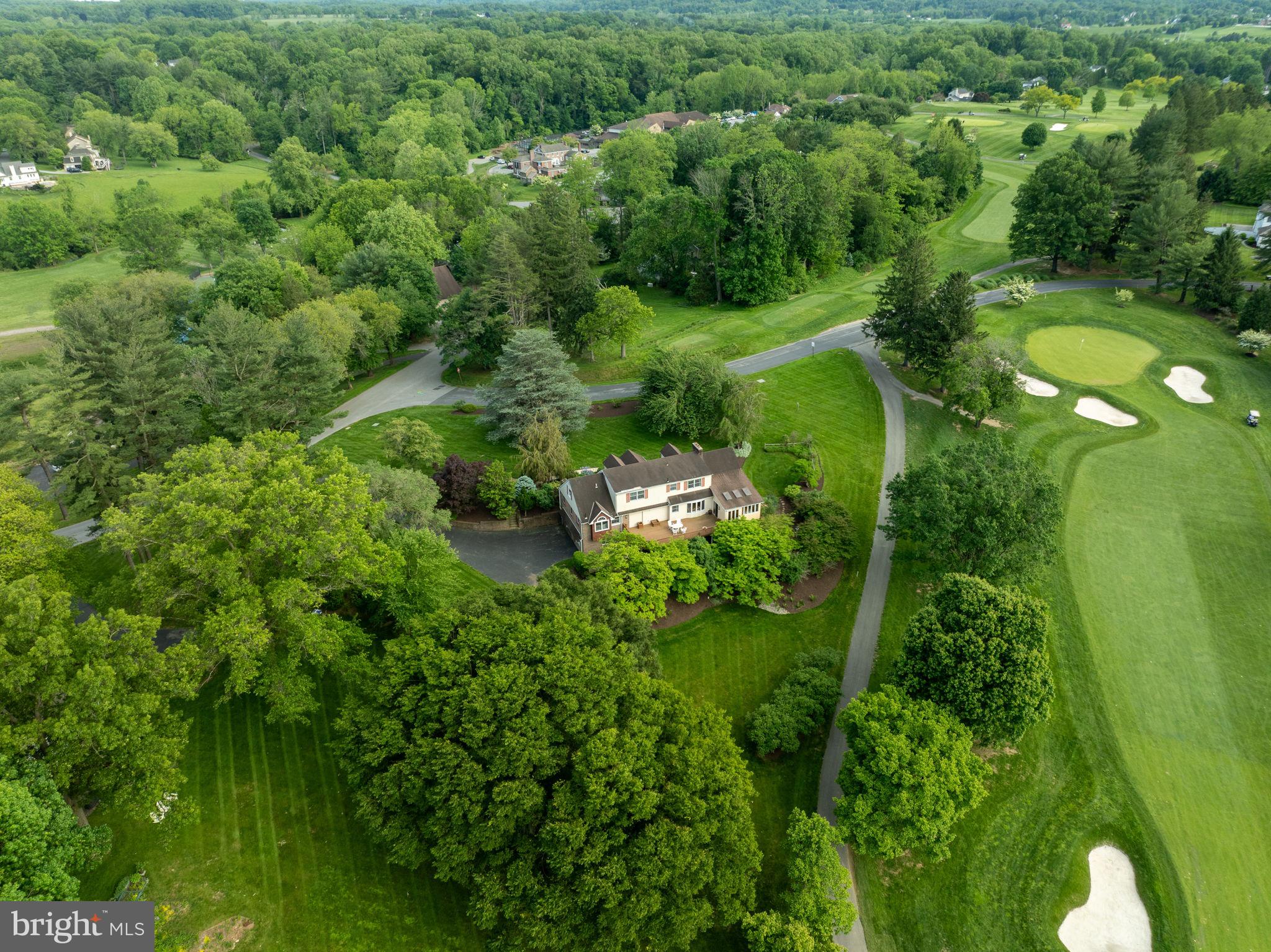 1073 COUNTRY CLUB ROAD