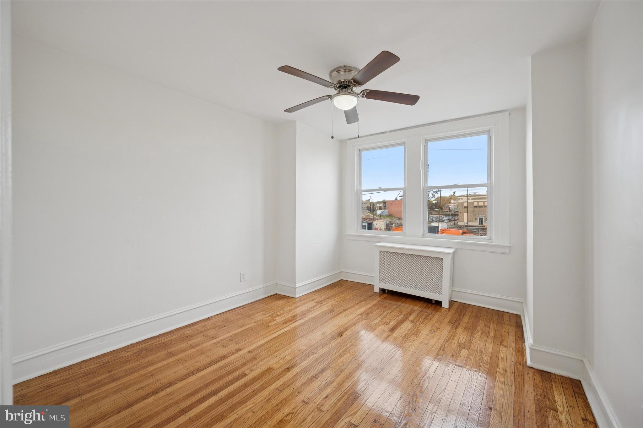 FERN ROCK - Residential