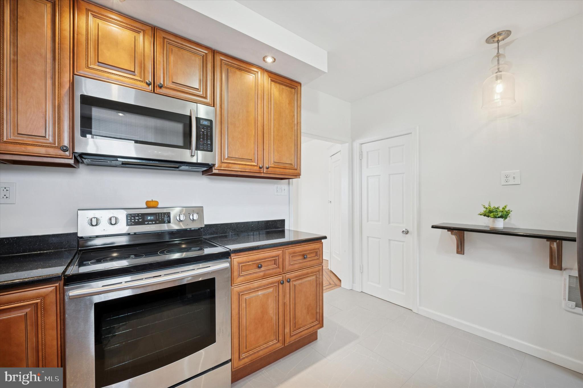 FERN ROCK - Residential