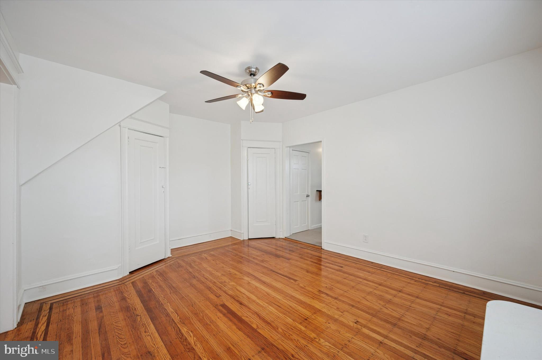 FERN ROCK - Residential