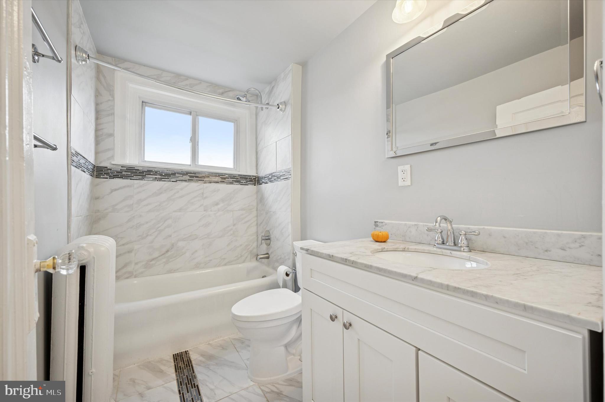 FERN ROCK - Residential