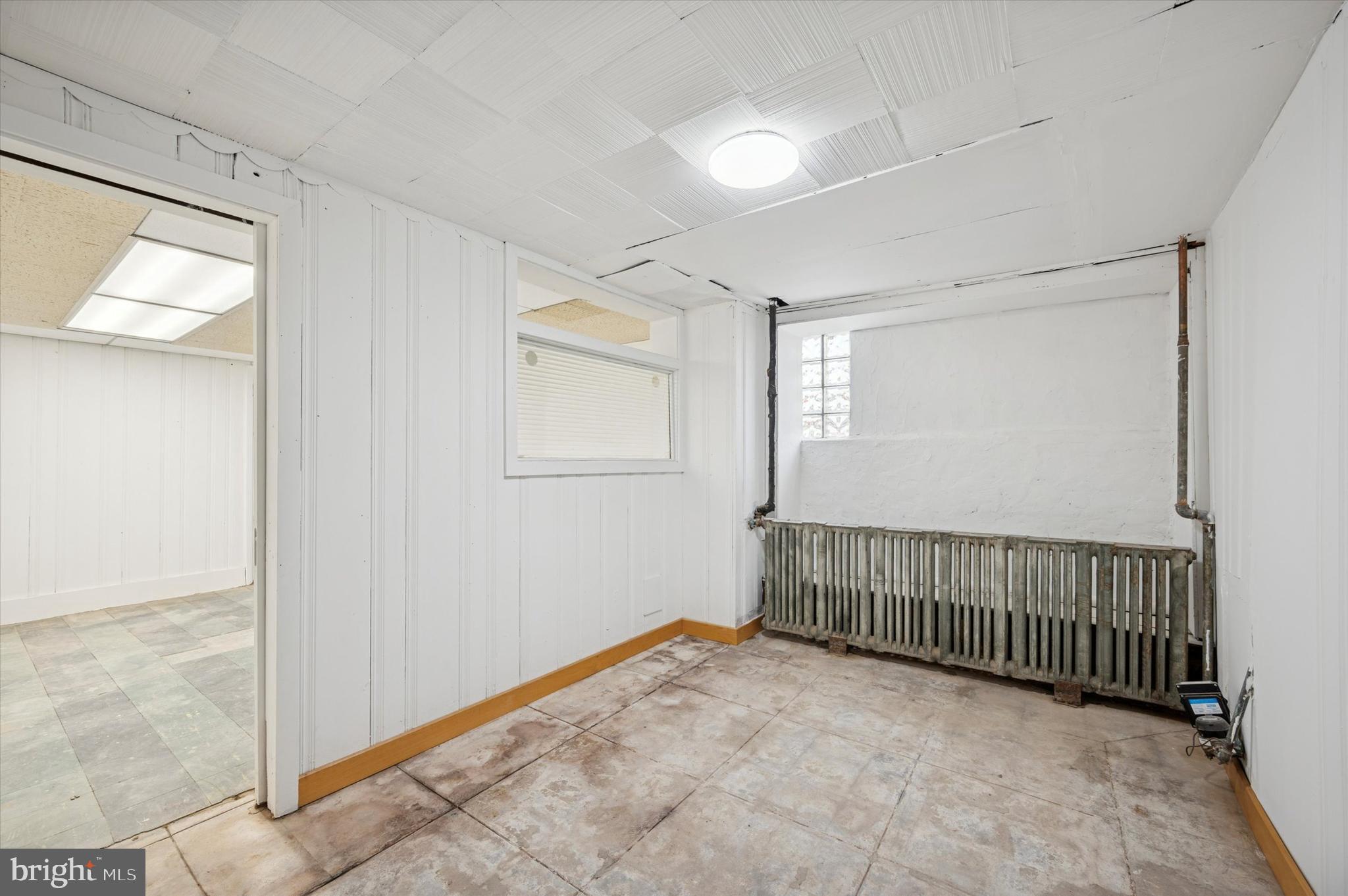 FERN ROCK - Residential