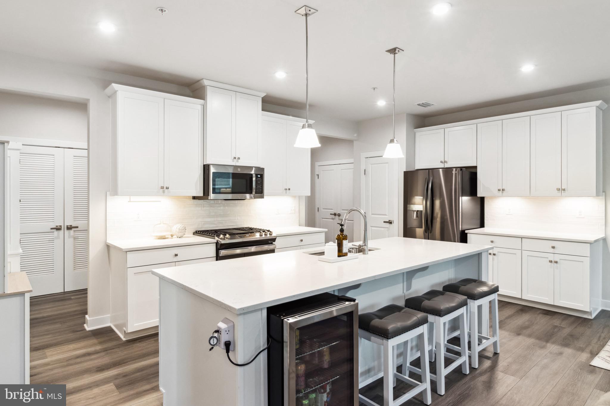 TURF VALLEY - Residential