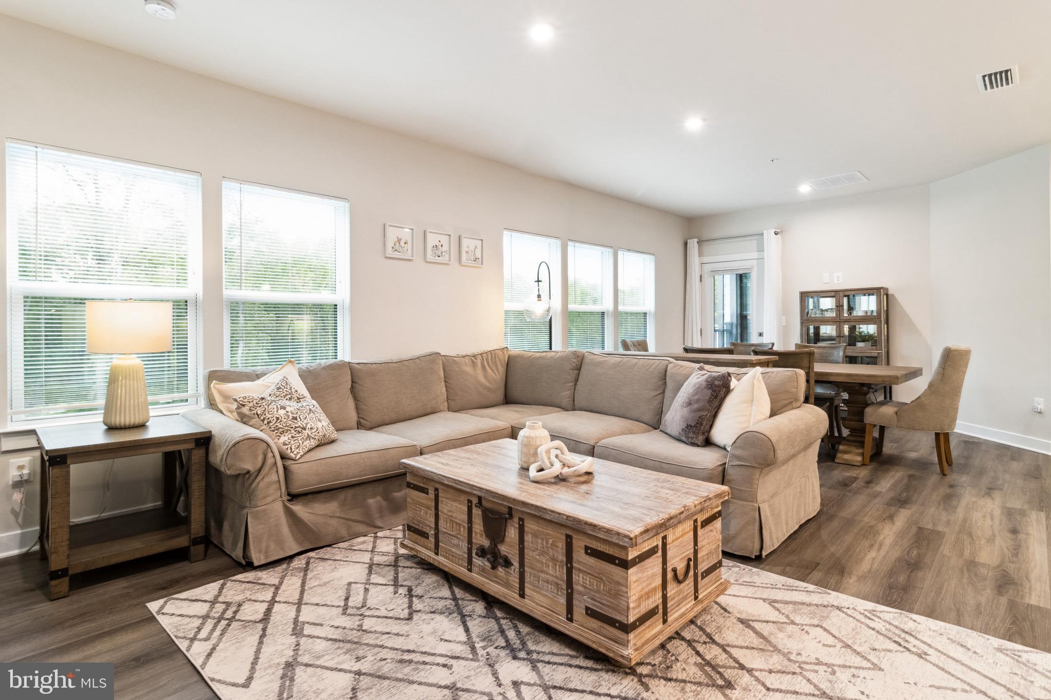 TURF VALLEY - Residential