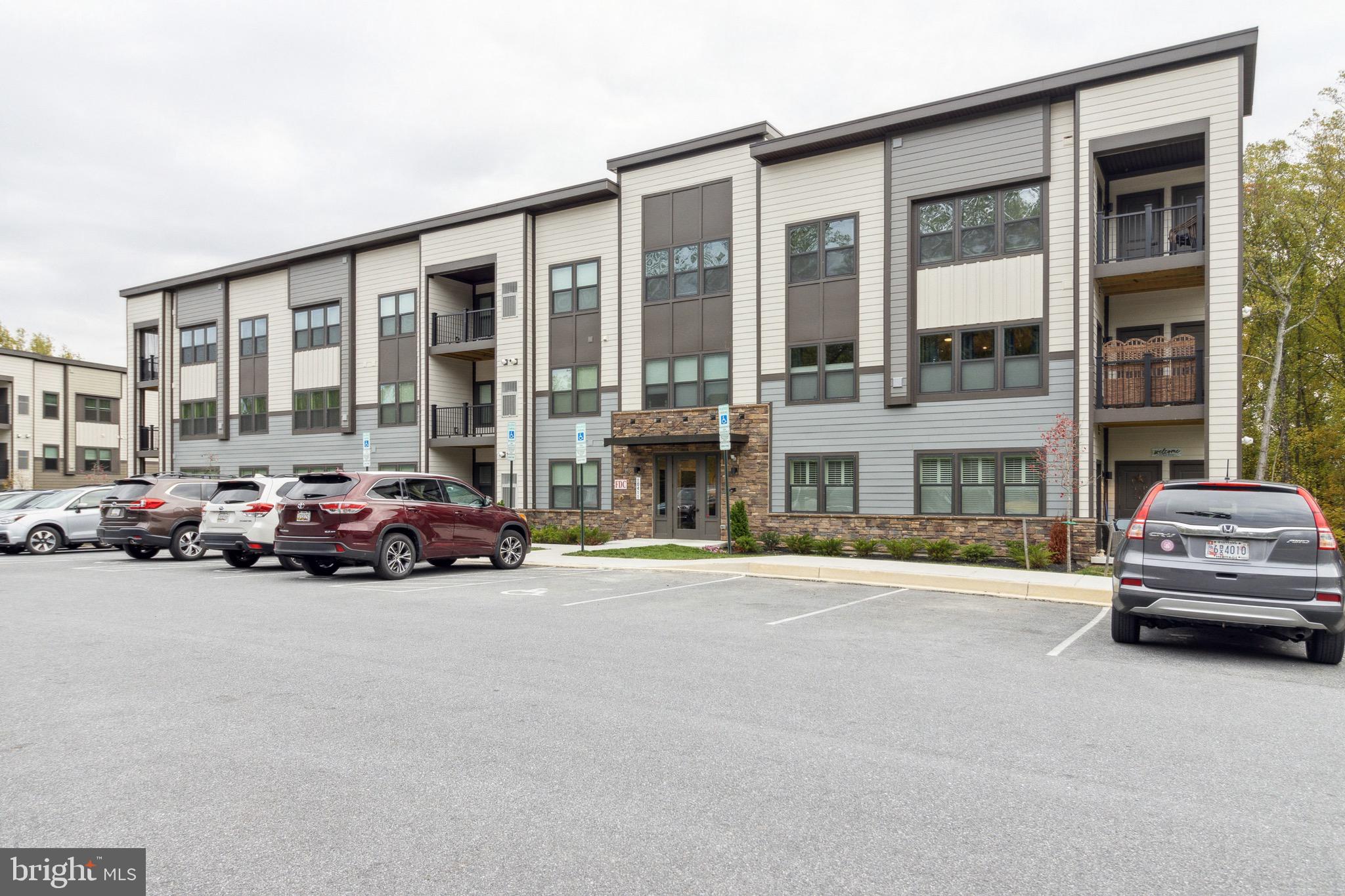 TURF VALLEY - Residential