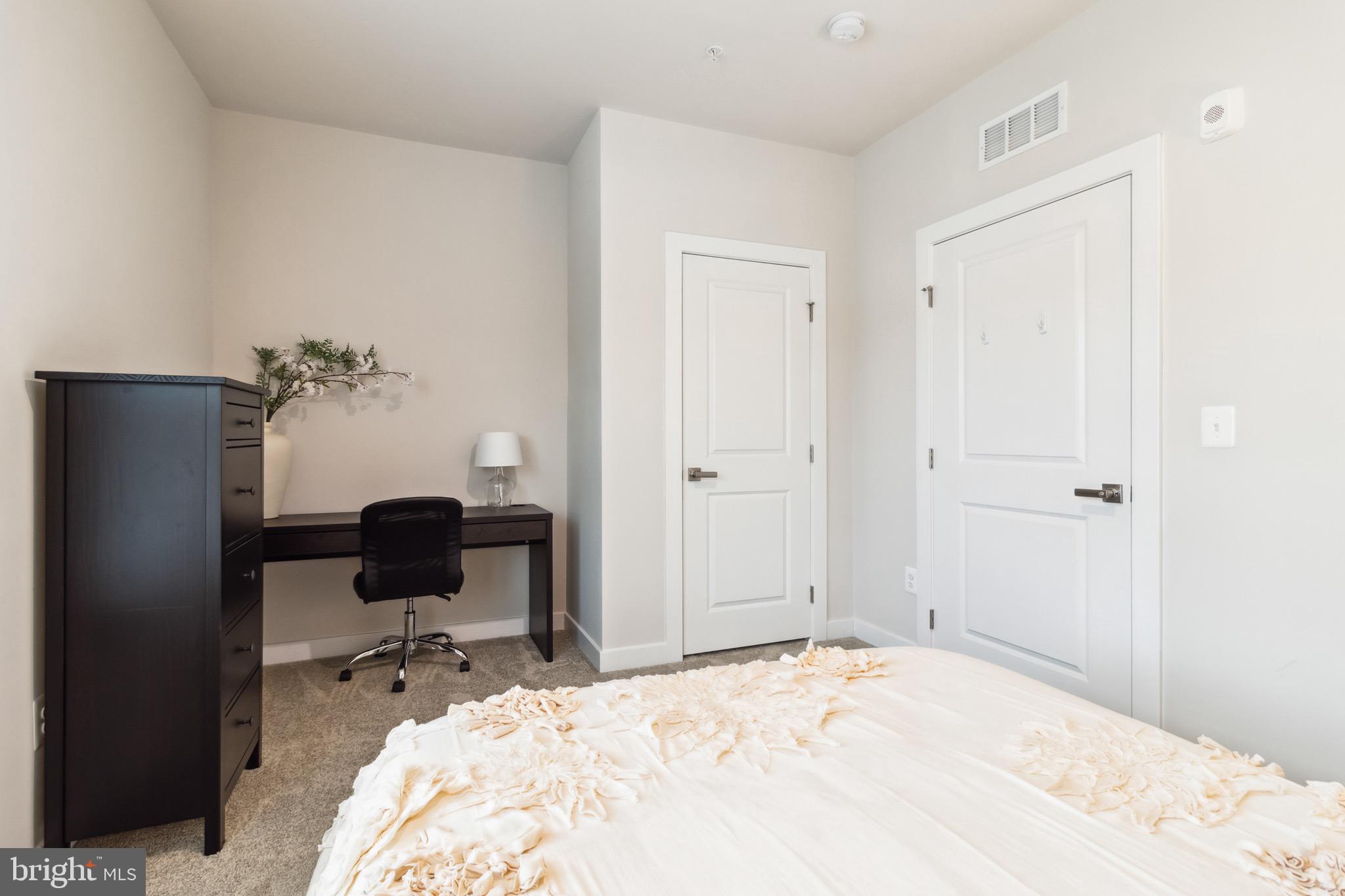 TURF VALLEY - Residential