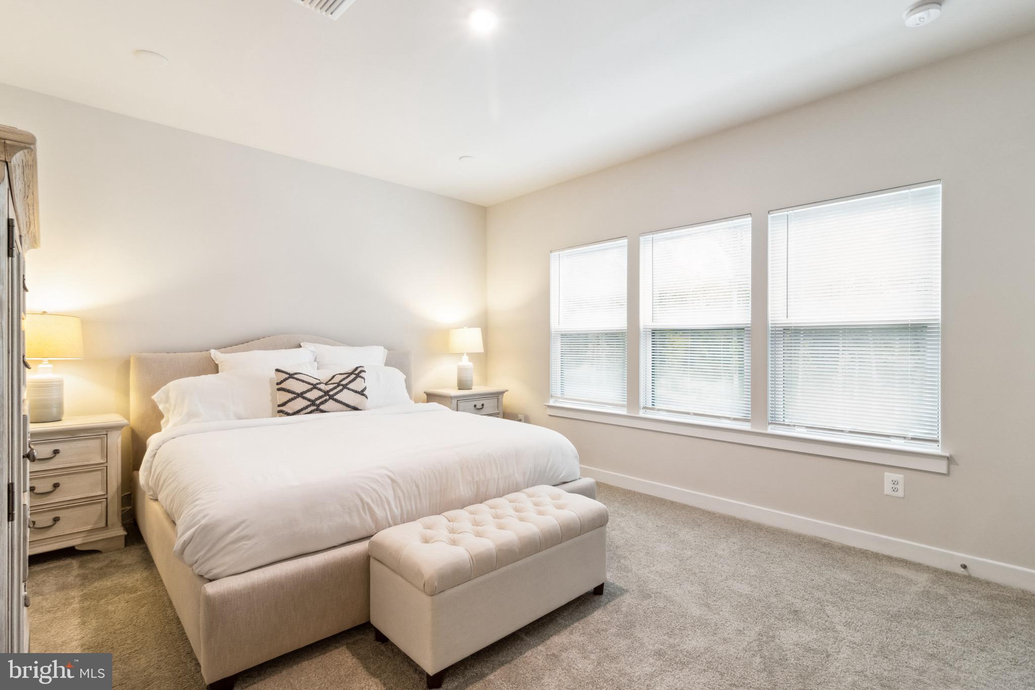 TURF VALLEY - Residential