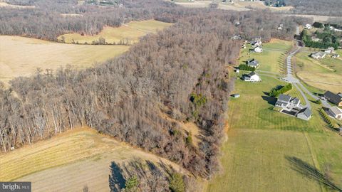 18.25 SYKESVILLE RD RT 32 NW OF SMALLWOOD ACRES NE/S WESTMINSTER MD 21157