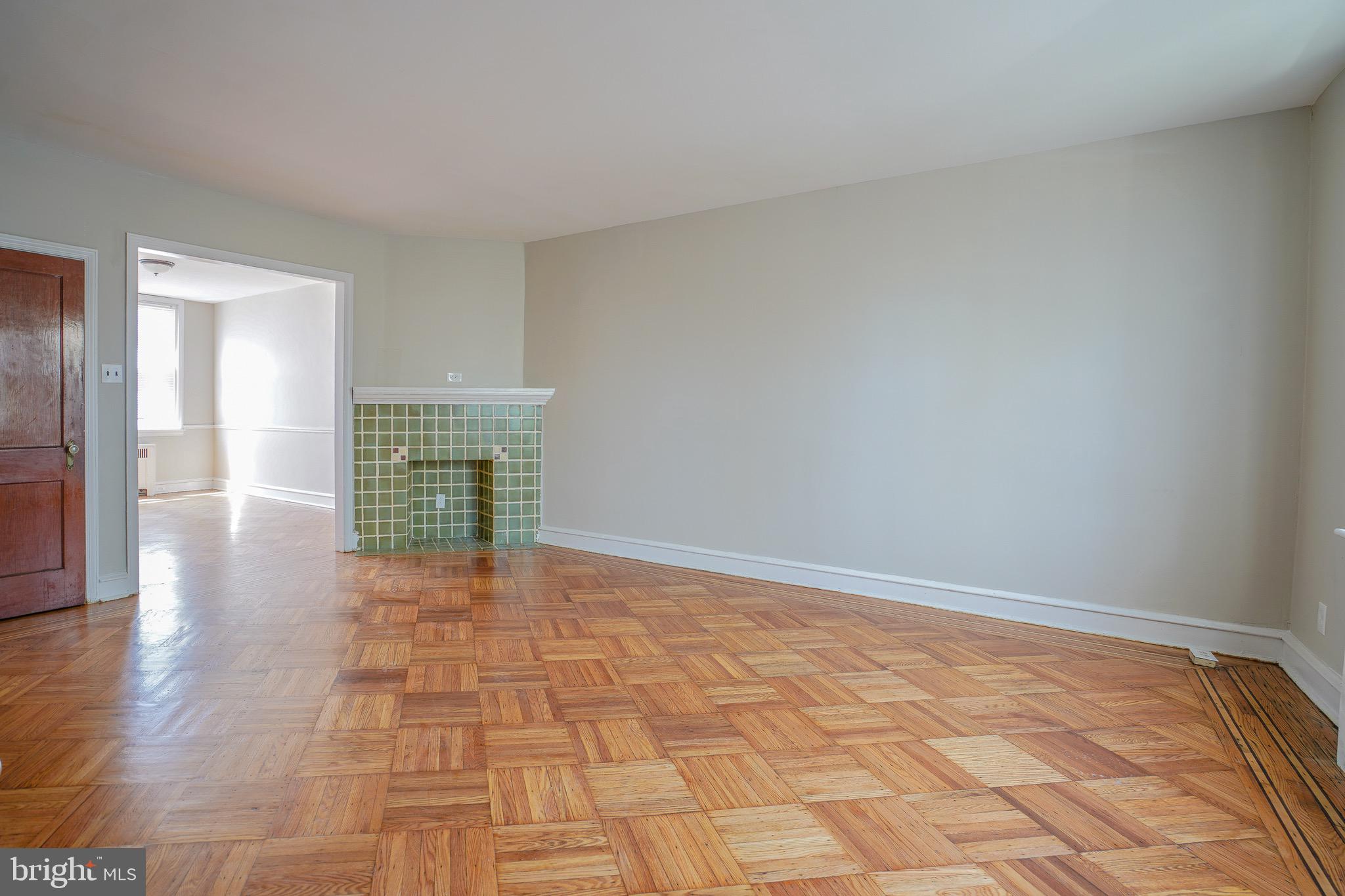 MAYFAIR - Residential