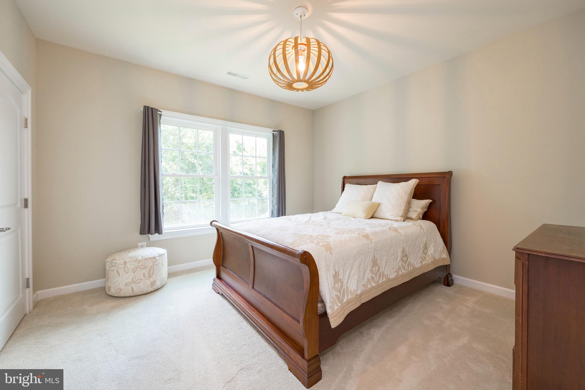 GREYSTONE WALK - Residential