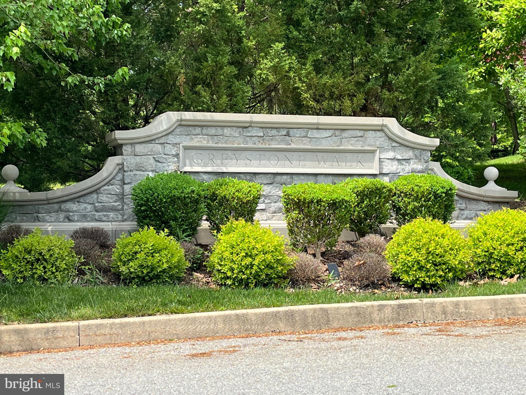 GREYSTONE WALK - Residential