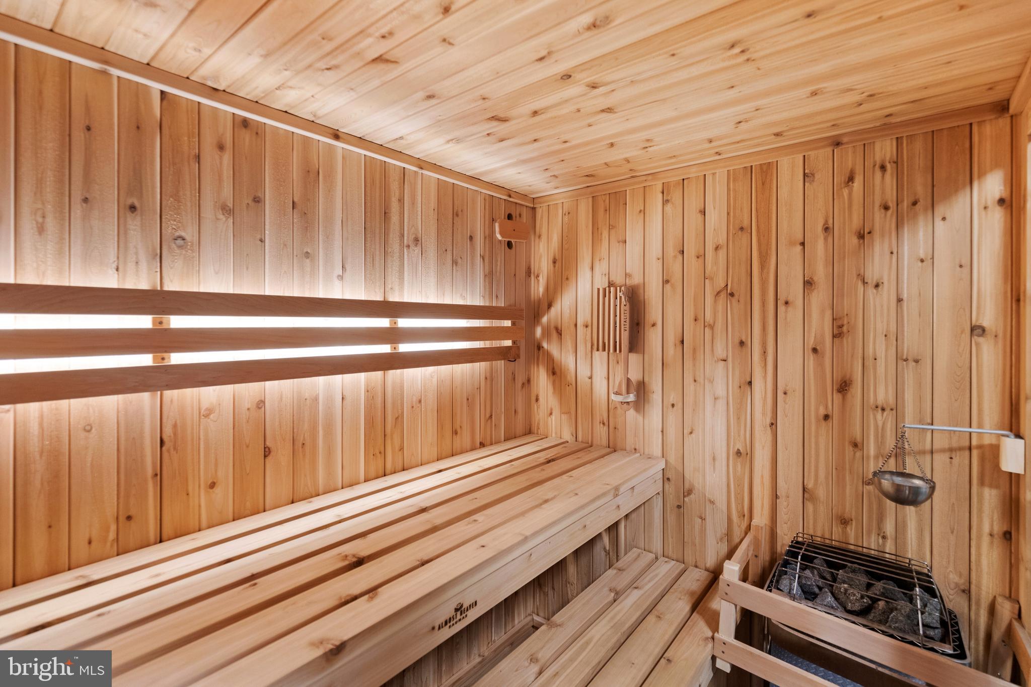 WAYCROFT WOODLAWN - Residential