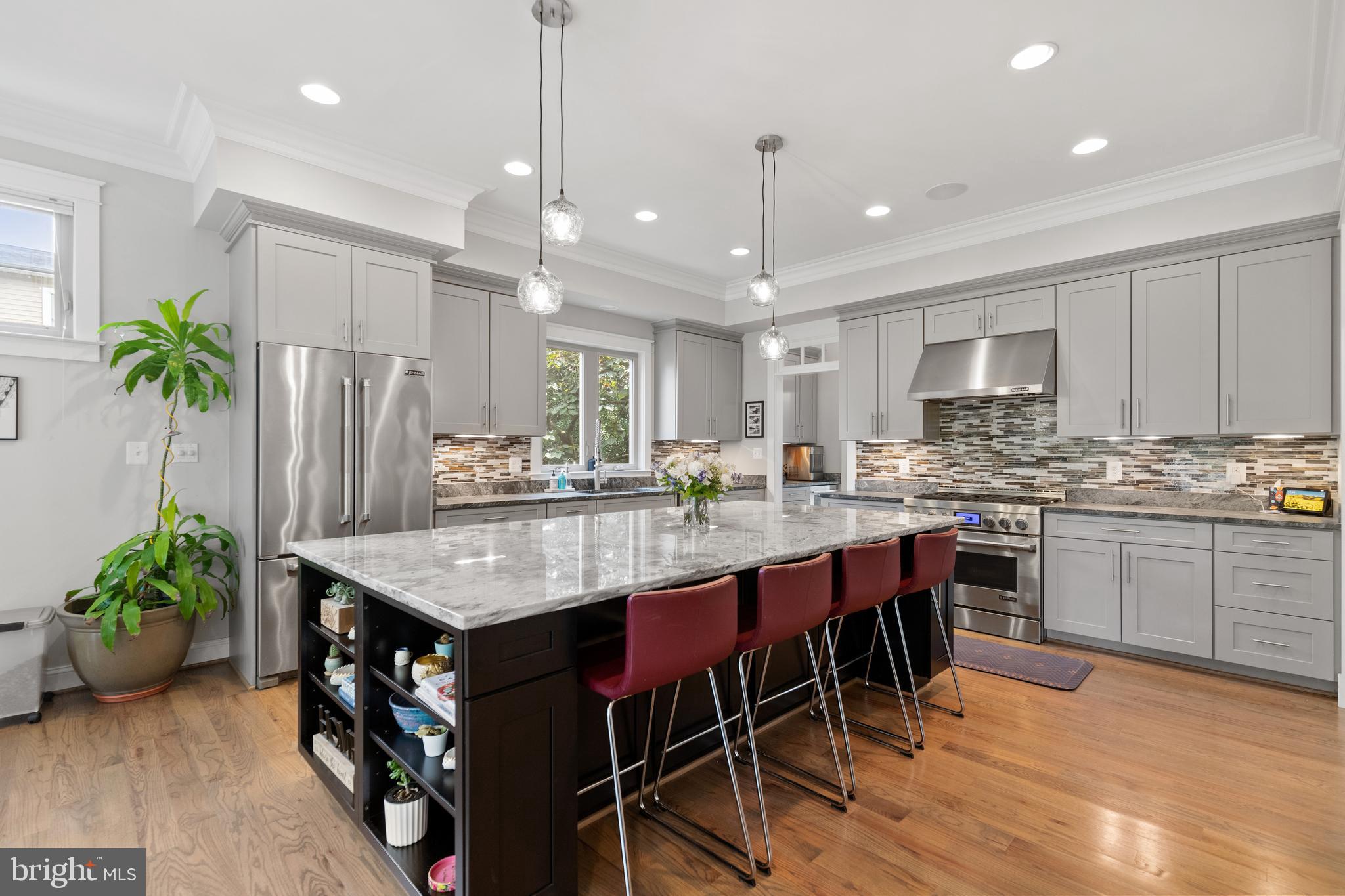 WAYCROFT WOODLAWN - Residential