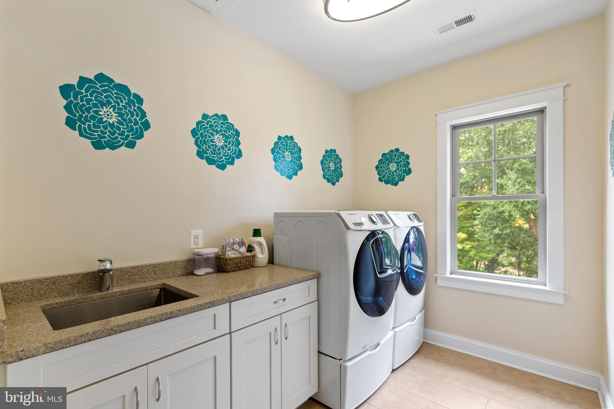 WAYCROFT WOODLAWN - Residential