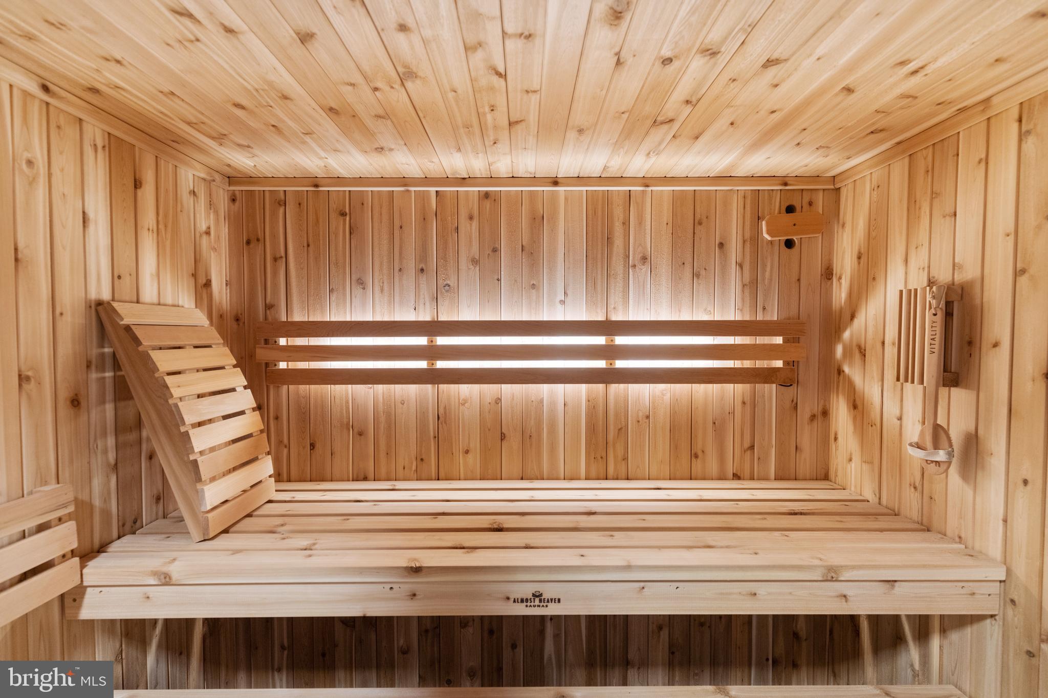 WAYCROFT WOODLAWN - Residential