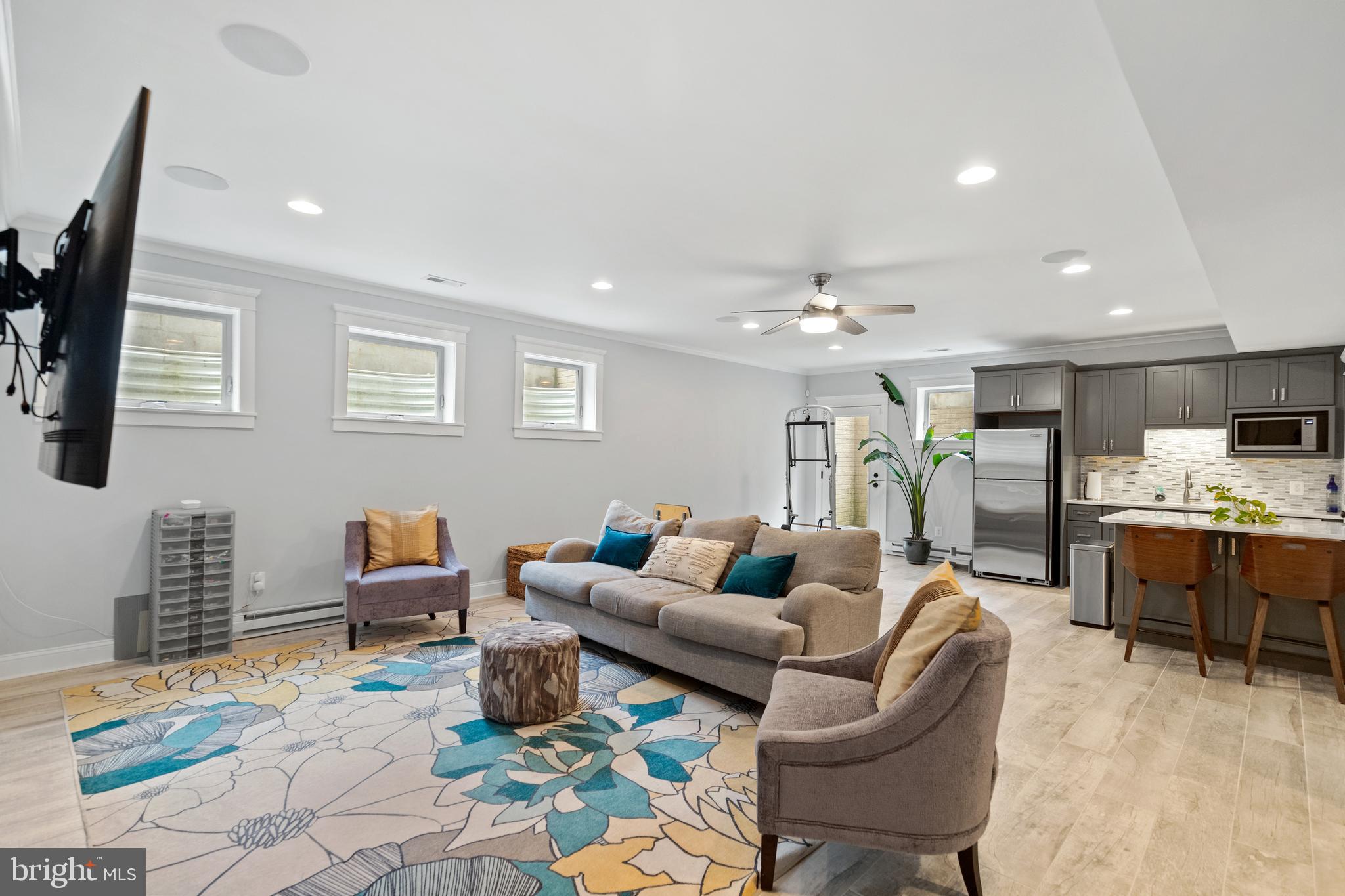 WAYCROFT WOODLAWN - Residential